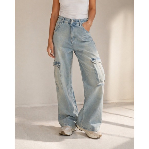 Pilcro Denim - Pilcro Anthropologie Wide Leg Cargo Jeans Womens 29 Light Wash High Rise